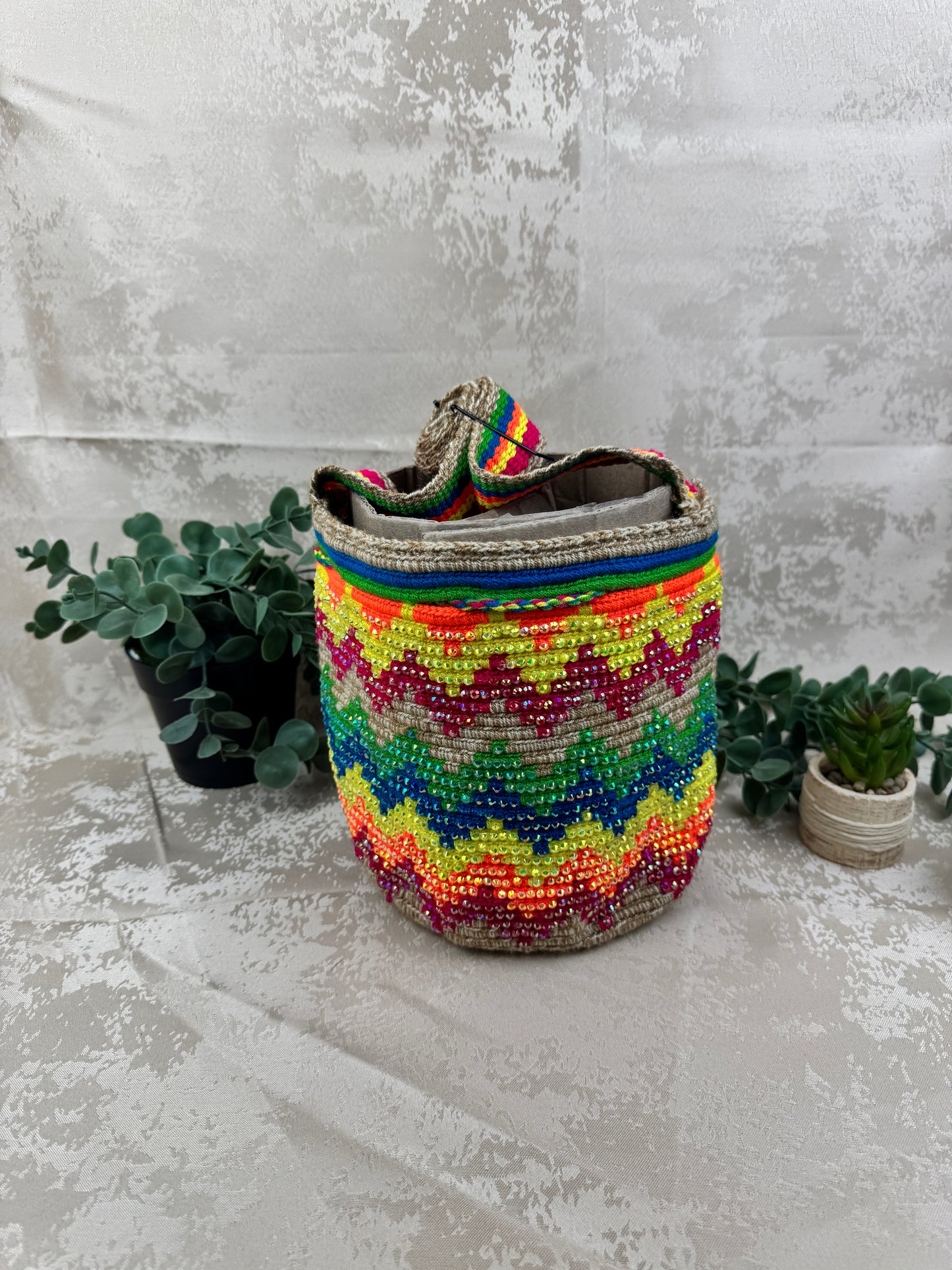 Mochila Wayuu Mediana con Piedras Brillantes