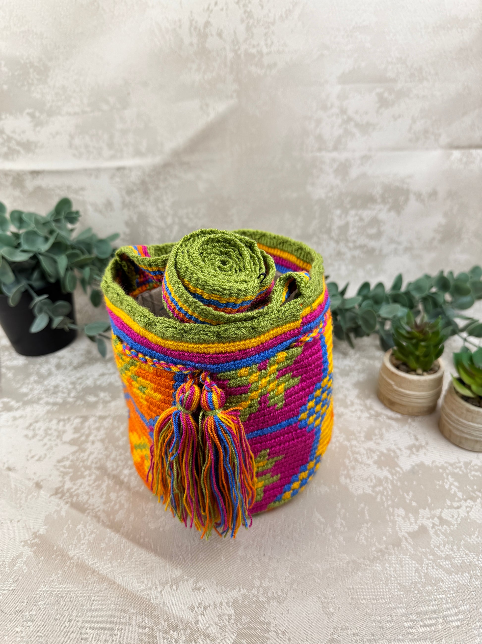 Detalle del patrón bojo tradicional tejido en mochila Wayuu Susuchon 5.