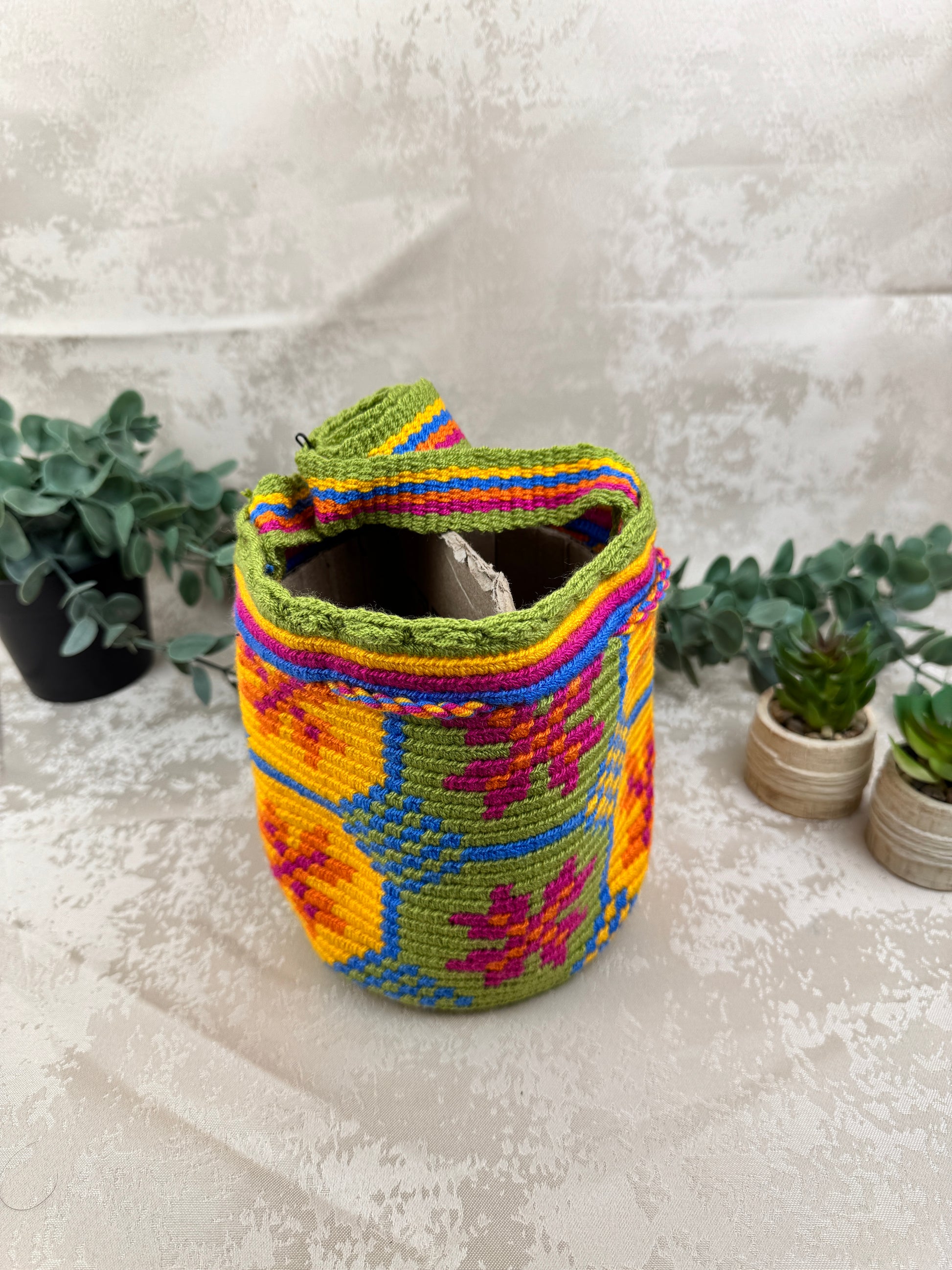 Detalle del patrón tradicional tejido en mochila Wayuu Susuchon 5.