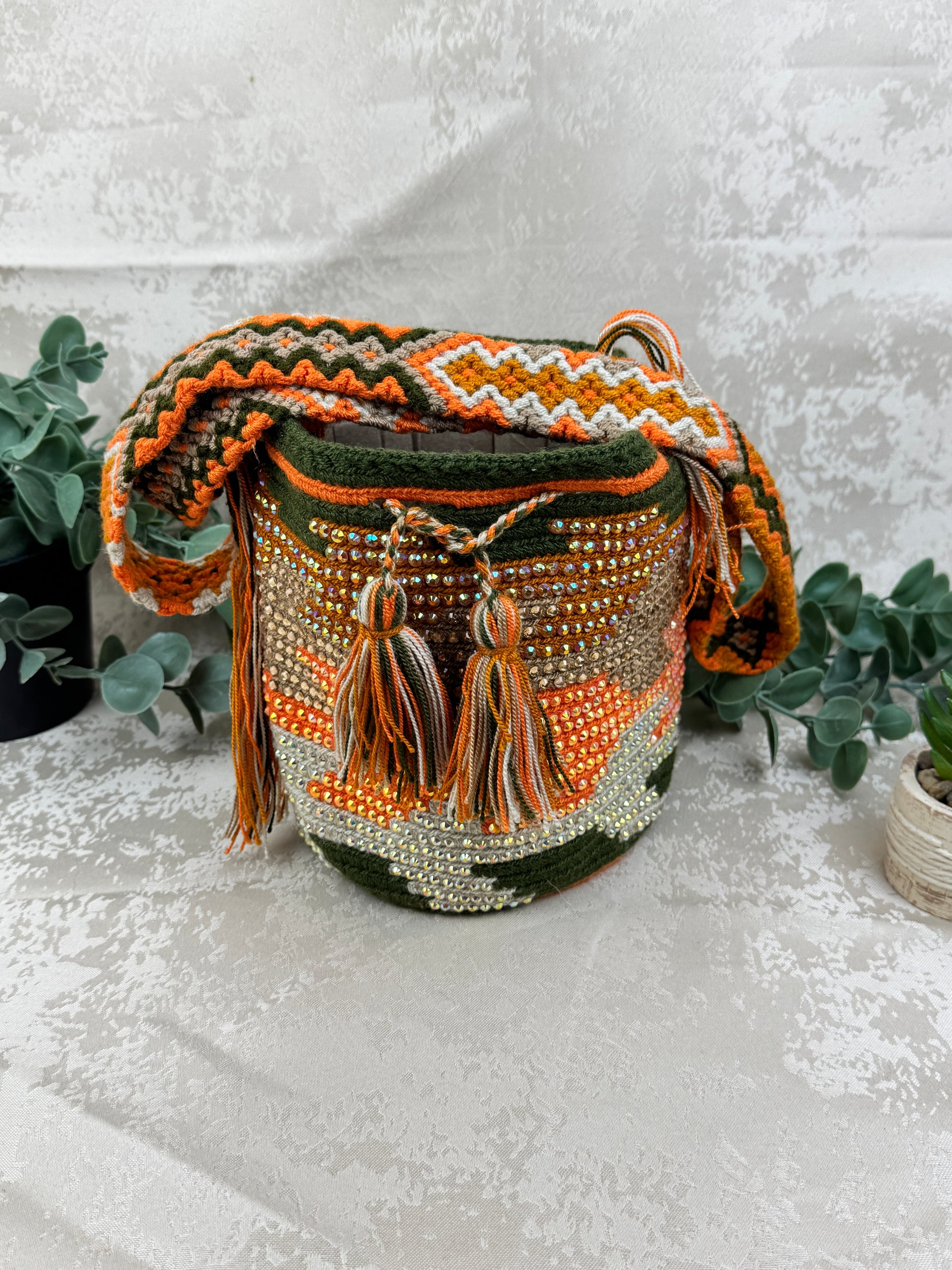 Correa tejida a mano de mochila Wayuu Susuchón edición brillante artesanal.
