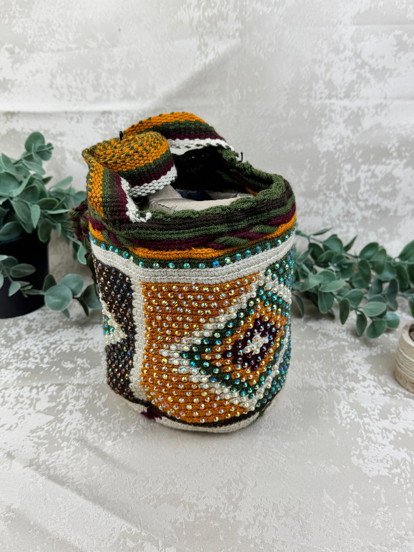 Correa tejida a mano de mochila Wayuu Susuchón edición brillante artesanal.