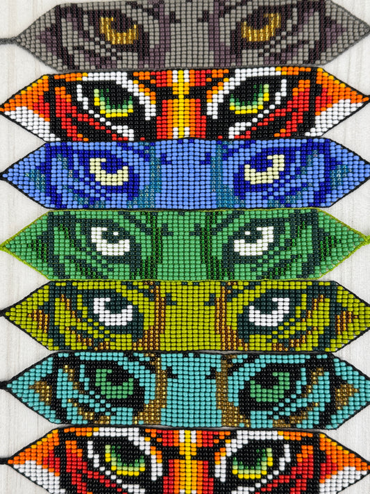 Pulsera Tiger Eye ojo de tigre artesanal edición limitada con cuentas naturales.
